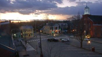 Weather camera view of A&M Pizza.