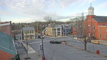 Weather camera view of A&M Pizza.