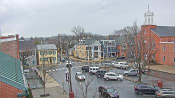 Weather camera view of A&M Pizza.