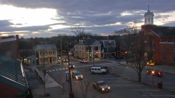 Weather camera view of A&M Pizza.