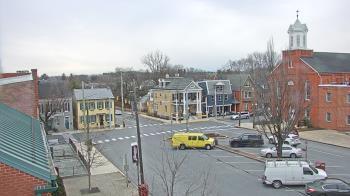 Weather camera view of A&M Pizza.