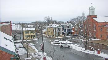 Weather camera view of A&M Pizza.