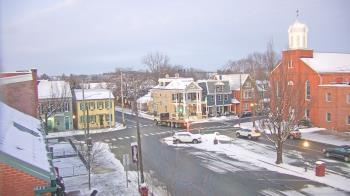 Weather camera view of A&M Pizza.