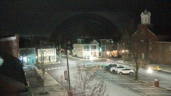 Weather camera view of A&M Pizza.