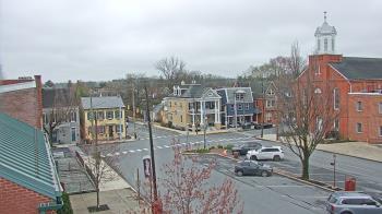 Weather camera view of A&M Pizza.