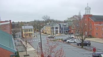 Weather camera view of A&M Pizza.