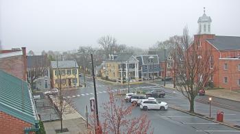 Weather camera view of A&M Pizza.