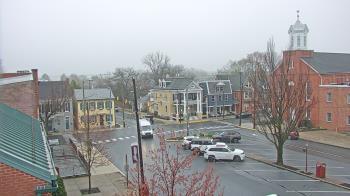 Weather camera view of A&M Pizza.