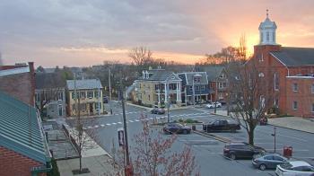 Weather camera view of A&M Pizza.