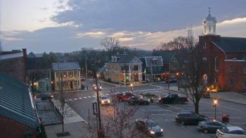 Weather camera view of A&M Pizza.