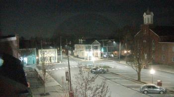 Weather camera view of A&M Pizza.