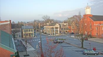 Weather camera view of A&M Pizza.