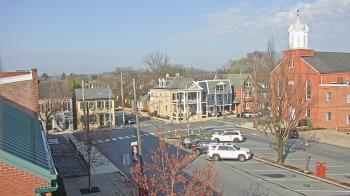 Weather camera view of A&M Pizza.