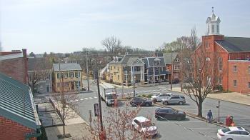 Weather camera view of A&M Pizza.