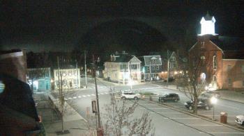 Weather camera view of A&M Pizza.