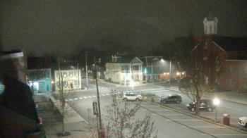 Weather camera view of A&M Pizza.