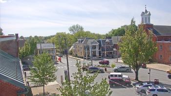 Weather camera view of A&M Pizza.