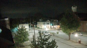Weather camera view of A&M Pizza.