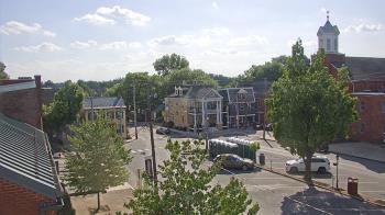 Weather camera view of A&M Pizza.
