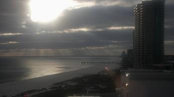 Weather camera view of Island House Hotel.