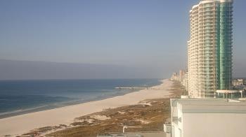 Weather camera view of Island House Hotel.