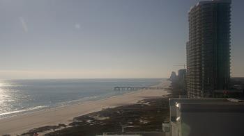 Weather camera view of Island House Hotel.