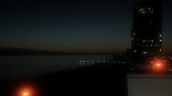 Weather camera view of Island House Hotel.