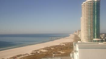 Weather camera view of Island House Hotel.