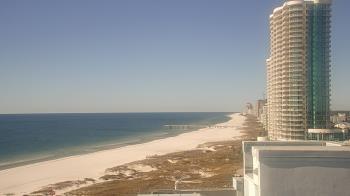 Weather camera view of Island House Hotel.