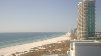 Weather camera view of Island House Hotel.