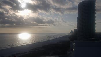 Weather camera view of Island House Hotel.