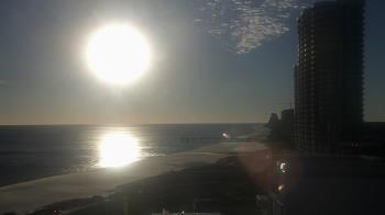 Weather camera view of Island House Hotel.