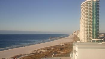 Weather camera view of Island House Hotel.
