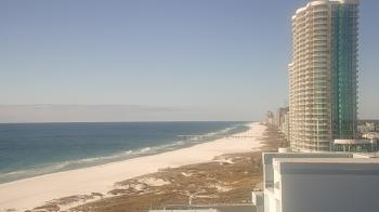 Weather camera view of Island House Hotel.