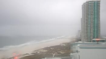 Weather camera view of Island House Hotel.