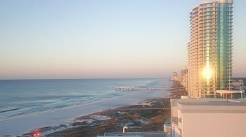 Weather camera view of Island House Hotel.