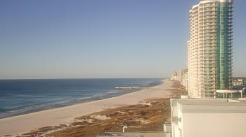 Weather camera view of Island House Hotel.