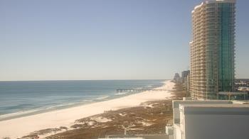 Weather camera view of Island House Hotel.