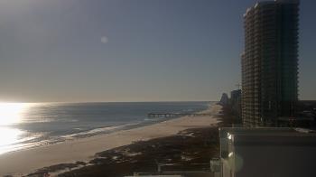 Weather camera view of Island House Hotel.
