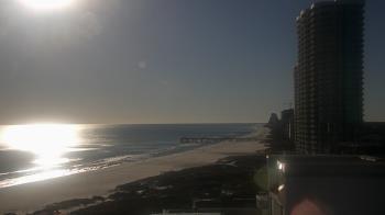 Weather camera view of Island House Hotel.