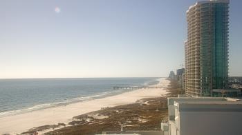 Weather camera view of Island House Hotel.