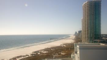 Weather camera view of Island House Hotel.
