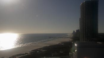 Weather camera view of Island House Hotel.