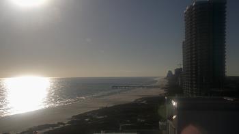 Weather camera view of Island House Hotel.