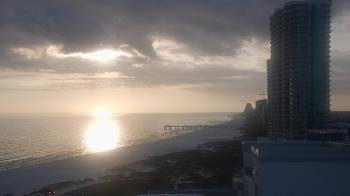Weather camera view of Island House Hotel.