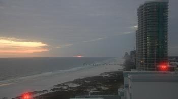 Weather camera view of Island House Hotel.