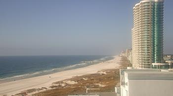 Weather camera view of Island House Hotel.