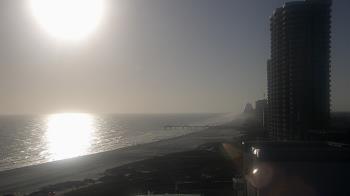 Weather camera view of Island House Hotel.