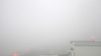 Weather camera view of Island House Hotel.