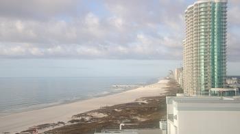 Weather camera view of Island House Hotel.
